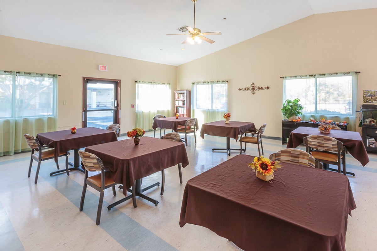 The dining room at River Valley